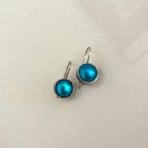 Never worn beautiful blue earrings made in Israel